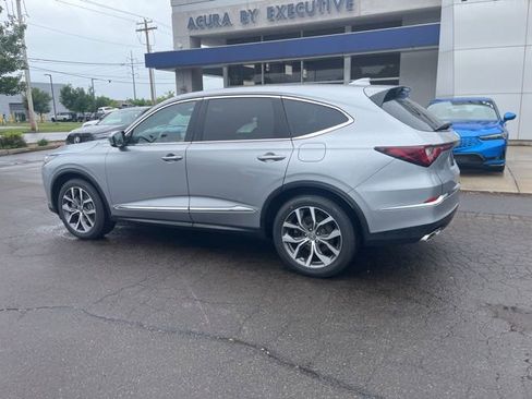 Used 2023 Acura MDX SH-AWD w/ Technology Package image 7