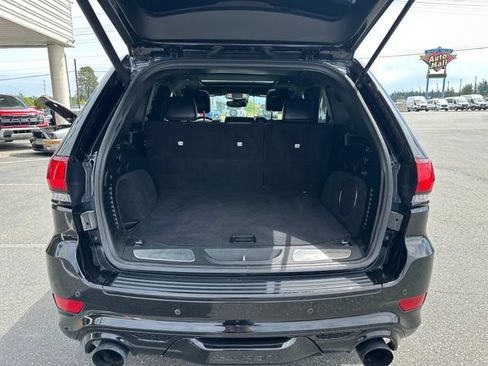 Used 2020 Jeep Grand Cherokee SRT AWD/4WD image 25