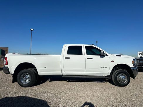 Used 2021 RAM 3500 Tradesman image 12