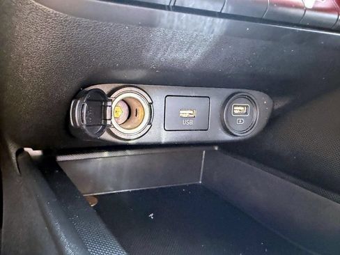 Certified 2023 Hyundai Elantra SEL w/ Cargo Package FWD image 28
