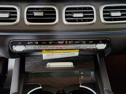 New 2026 Mercedes-Benz GLE 450 4MATIC Coupe image 19