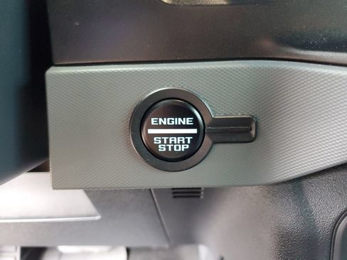 Used 2023 Ford Bronco 4-Door AWD/4WD image 23
