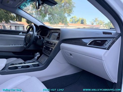 Used 2015 Hyundai Sonata Limited w/ Option Group 06 image 12