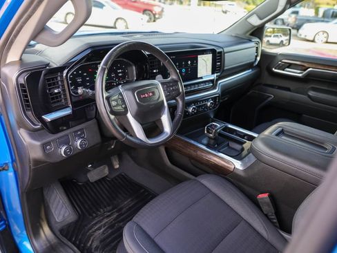 Used 2022 GMC Sierra 1500 Elevation RWD image 12