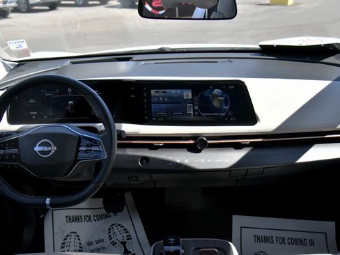 Used 2024 Nissan Ariya AWD image 43