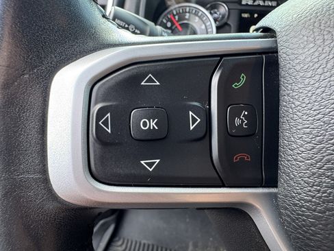 Used 2022 RAM 1500 Big Horn RWD image 32