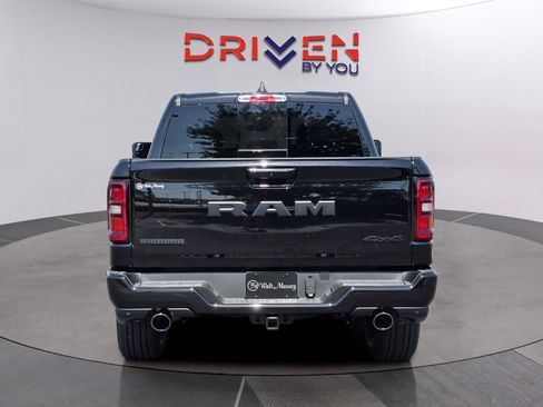 New 2026 RAM 1500 Big Horn AWD/4WD image 4