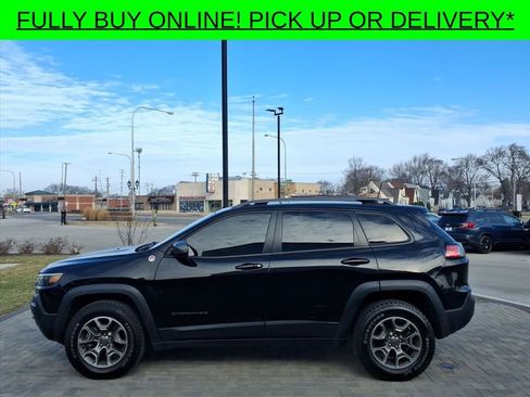 Used 2021 Jeep Cherokee Trailhawk w/ Sun, Sound & Nav Group image 4