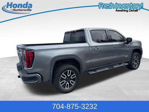 Used 2020 GMC Sierra 1500 AT4 w/ AT4 Premium Package image 9