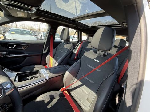 Used 2025 Mercedes-Benz GLC 63 AMG S image 26