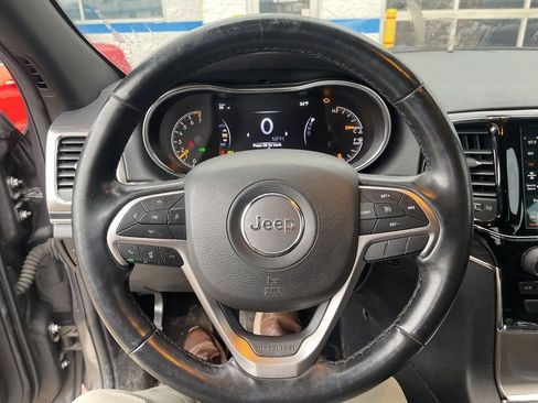 Used 2019 Jeep Grand Cherokee Limited AWD/4WD image 13
