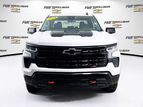 Used 2024 Chevrolet Silverado 1500 LT Trail Boss w/ Protection Package AWD/4WD image 2