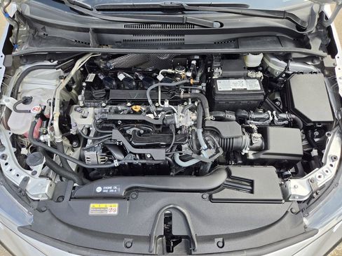 Used 2025 Toyota Corolla SE FWD image 30