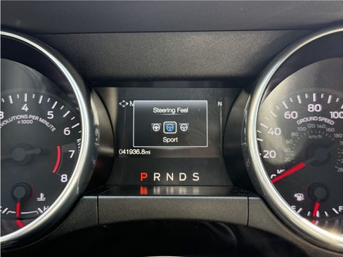 Used 2018 Ford Mustang Premium RWD image 43