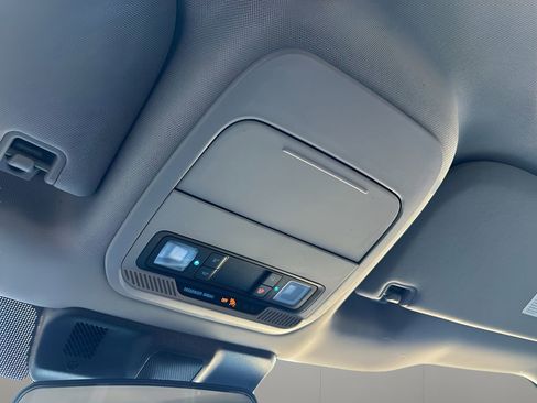 Used 2022 Ford F150 XLT image 21