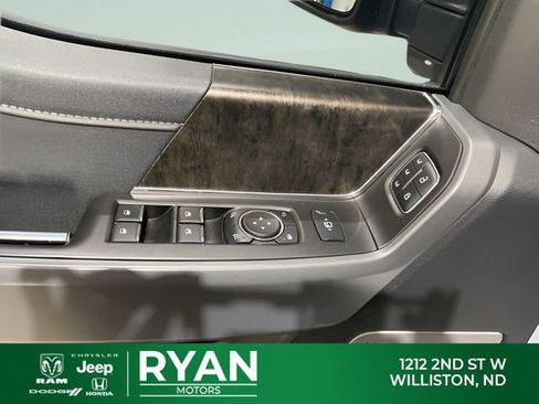 Used 2024 Ford F250 Lariat w/ Sport Appearance Package image 29