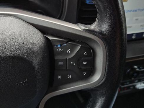 Used 2022 Ford Bronco Outer Banks w/ Sasquatch Package AWD/4WD image 26
