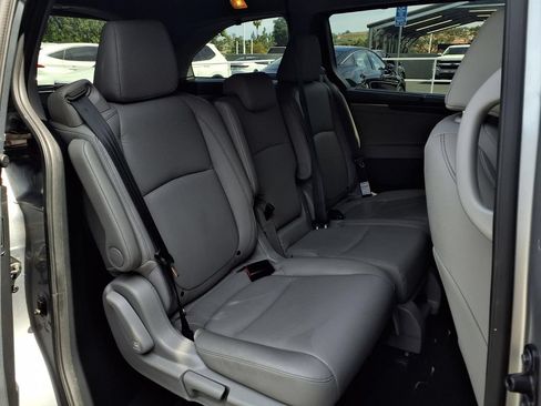 Used 2024 Honda Odyssey EX-L image 22