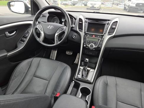 Used 2014 Hyundai Elantra GT w/ Option Group 03 FWD image 27