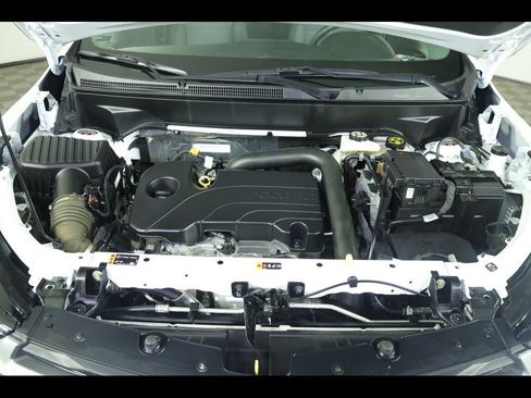 Used 2023 Chevrolet Equinox LT AWD/4WD image 17