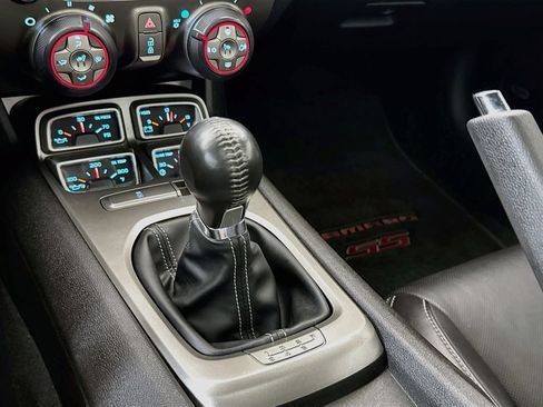 Used 2010 Chevrolet Camaro SS w/ RS Package RWD image 16