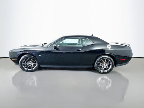 Used 2018 Dodge Challenger GT w/ Driver Convenience Group image 4