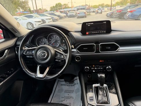 Used 2018 MAZDA CX-5 Touring image 17