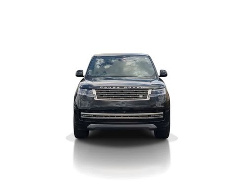 Used 2025 Land Rover Range Rover SE AWD/4WD image 3