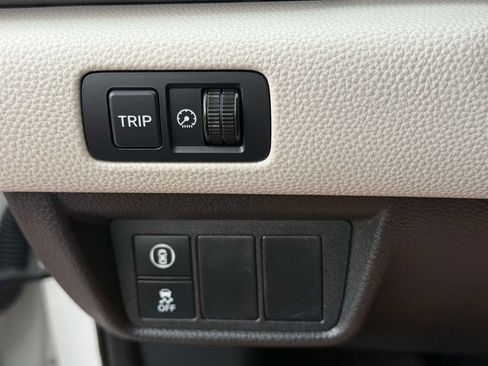 Used 2018 Honda Accord LX image 24
