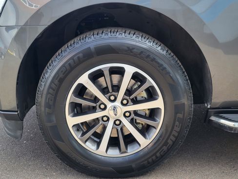 Used 2019 Ford Expedition XLT w/ Equipment Group 202A image 10