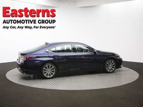 Used 2019 Lexus ES 350 w/ Premium Package image 41