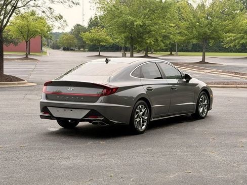 Used 2022 Hyundai Sonata SEL w/ Cargo Package FWD image 7
