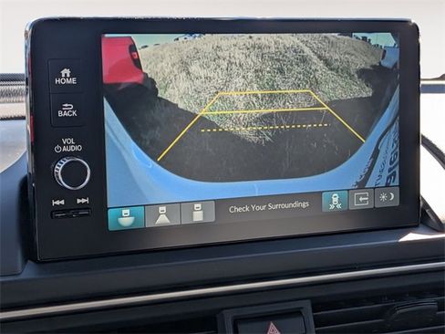 New 2025 Honda Pilot Touring image 19