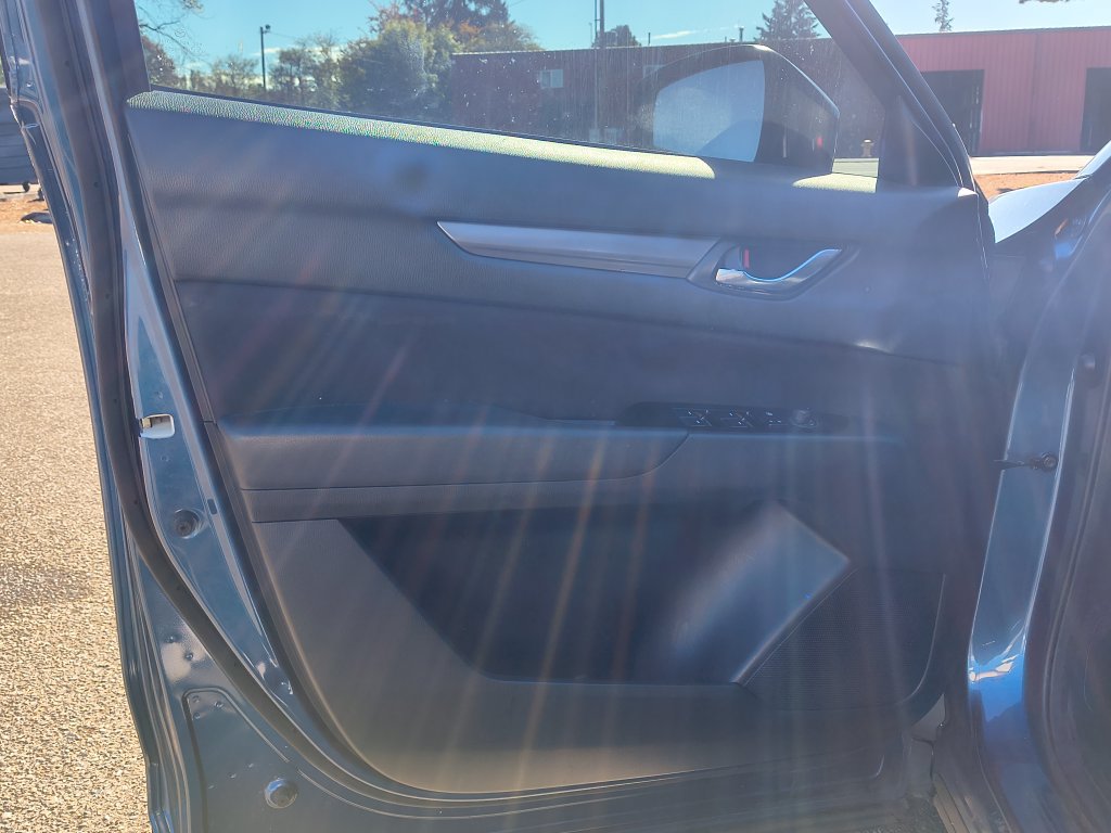 Used 2021 MAZDA CX-5 Sport AWD/4WD image 18