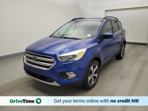 Used 2017 Ford Escape SE w/ Equipment Group 201A AWD/4WD image 1