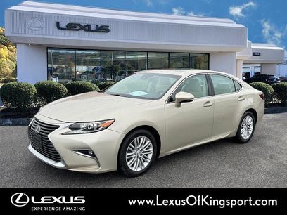 Used 2017 Lexus ES 350 w/ Premium Package