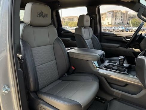 Used 2023 Chevrolet Silverado 1500 ZR2 w/ ZR2 Bison Edition AWD/4WD image 33