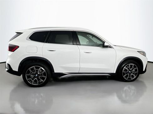 Used 2025 BMW X1 xDrive28i w/ Convenience Package image 7