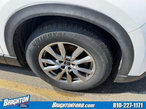 Used 2018 MAZDA CX-9 Touring w/ Touring Premium Package image 9