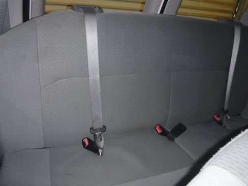 Used 2008 Ford E-350 and Econoline 350 XLT RWD image 30