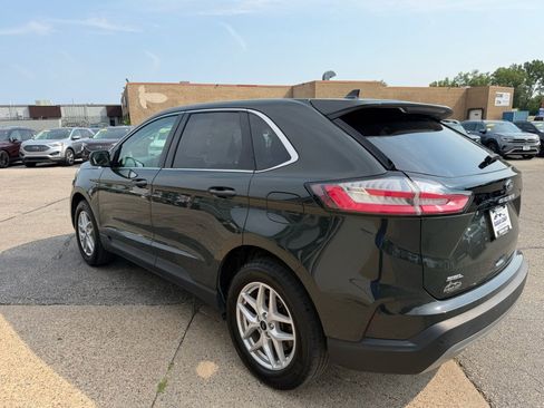 Used 2024 Ford Edge SEL w/ Convenience Package AWD/4WD image 6