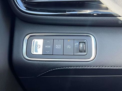 Used 2026 Buick Enclave Preferred w/ Power Package image 28