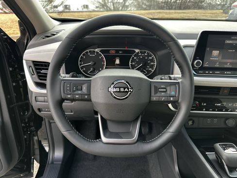 New 2026 Nissan Rogue SV image 25