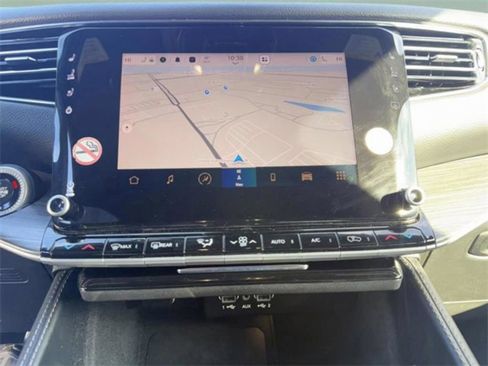 Used 2024 Jeep Wagoneer L Series II w/ Flexible Seating Group AWD/4WD image 21