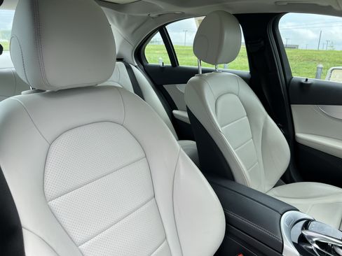 Certified 2016 Mercedes-Benz C 300 4MATIC Sedan image 35