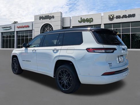 New 2026 Jeep Grand Cherokee L Summit AWD/4WD image 5