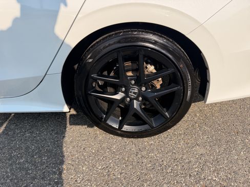 Used 2024 Honda Civic Si image 8