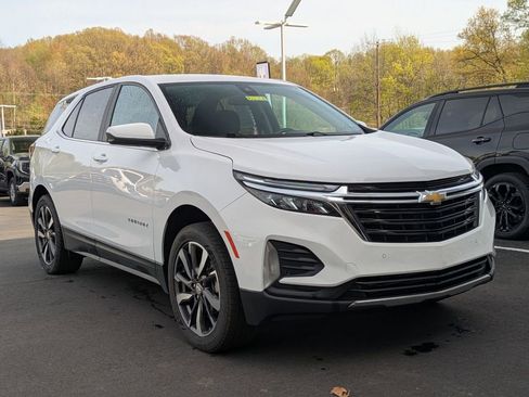 Used 2022 Chevrolet Equinox LT image 3