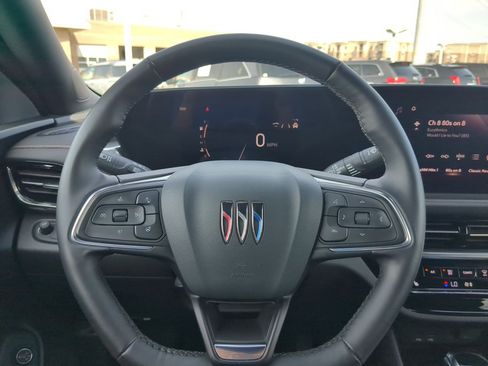 Used 2024 Buick Envista Avenir FWD image 17