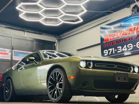 Used 2018 Dodge Challenger SXT w/ Cold Weather Group image 1